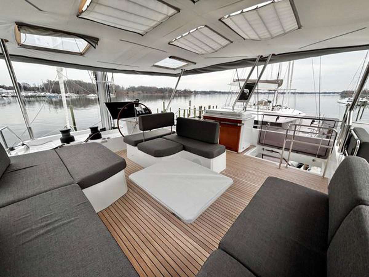yacht-538365