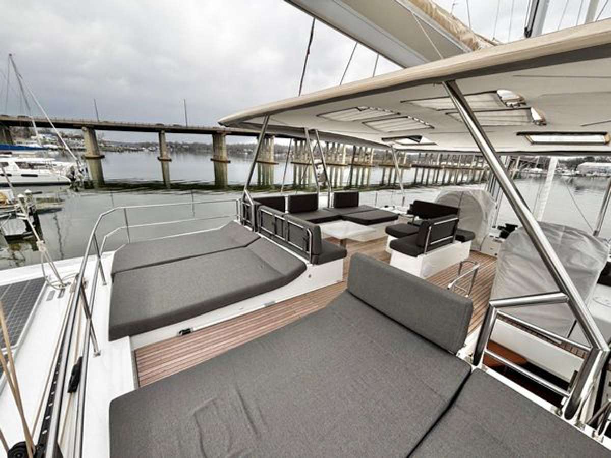 yacht-538367