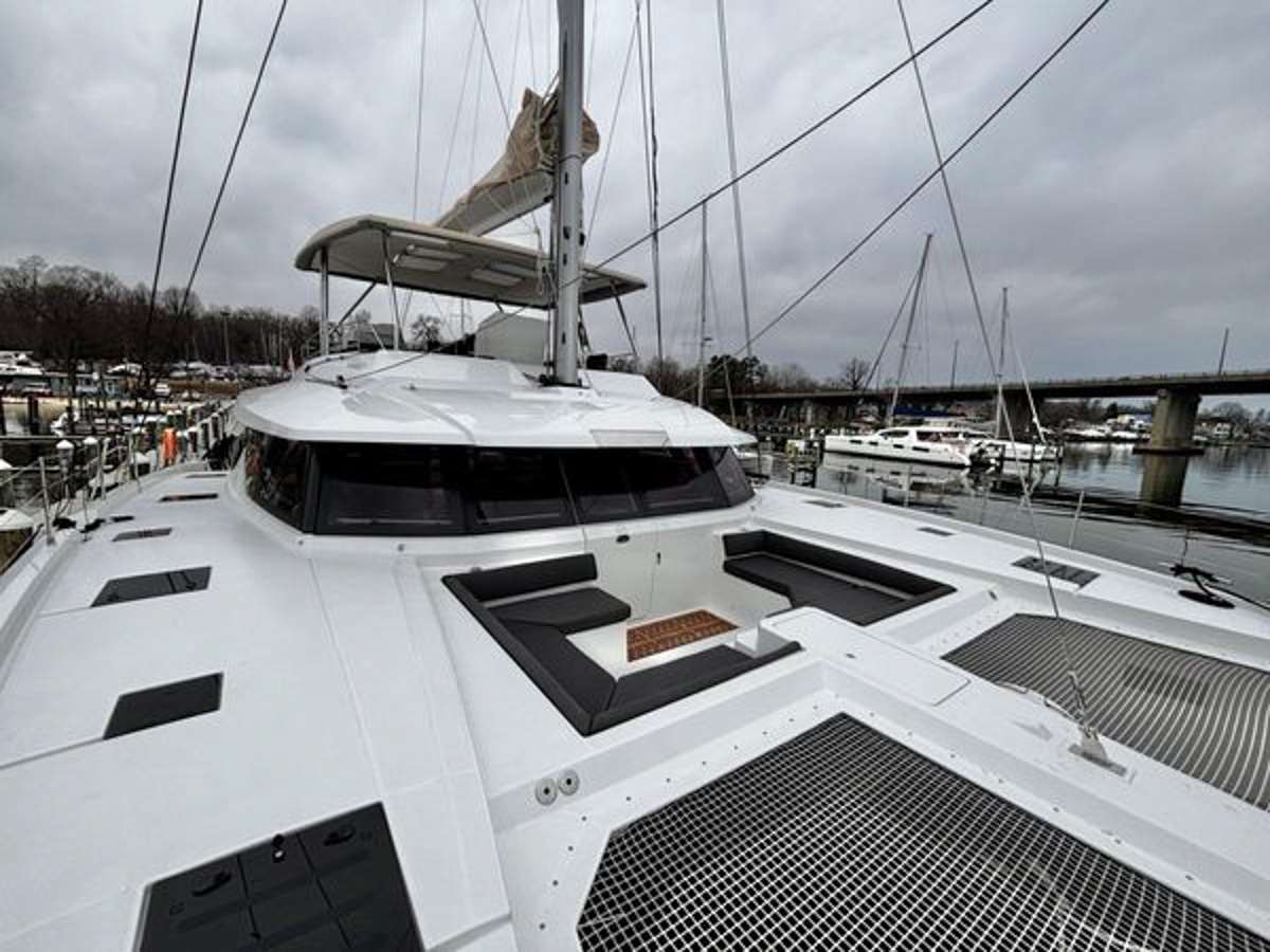 yacht-538368