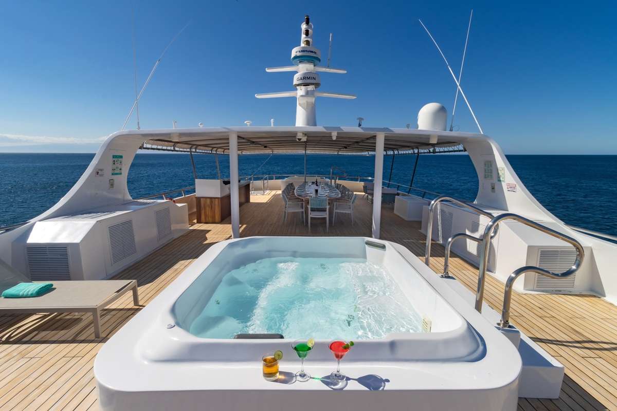 yacht-547002