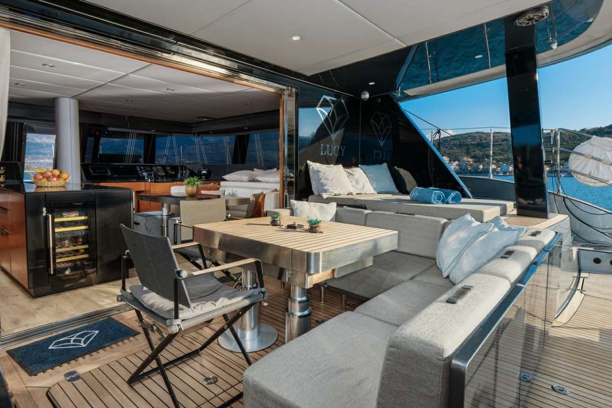 yacht-547266