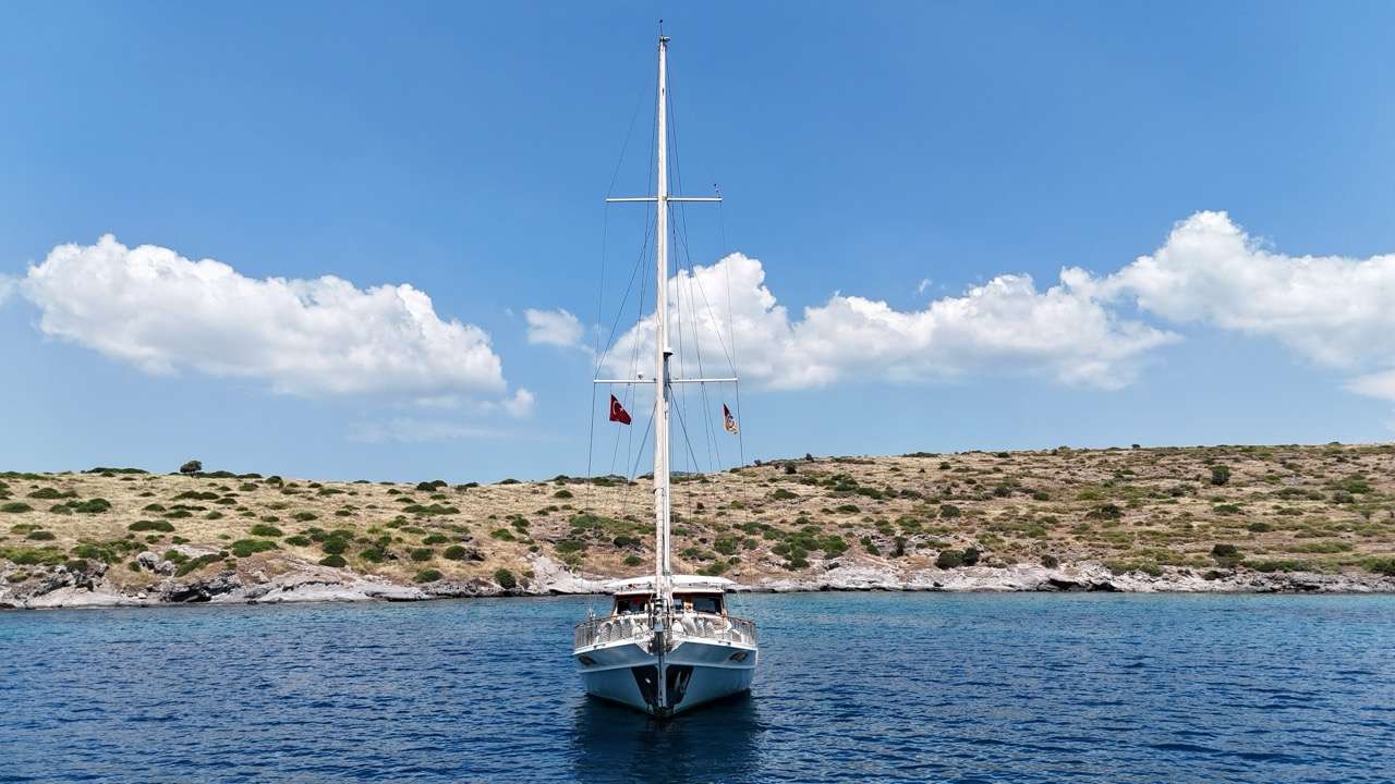 yacht-548579