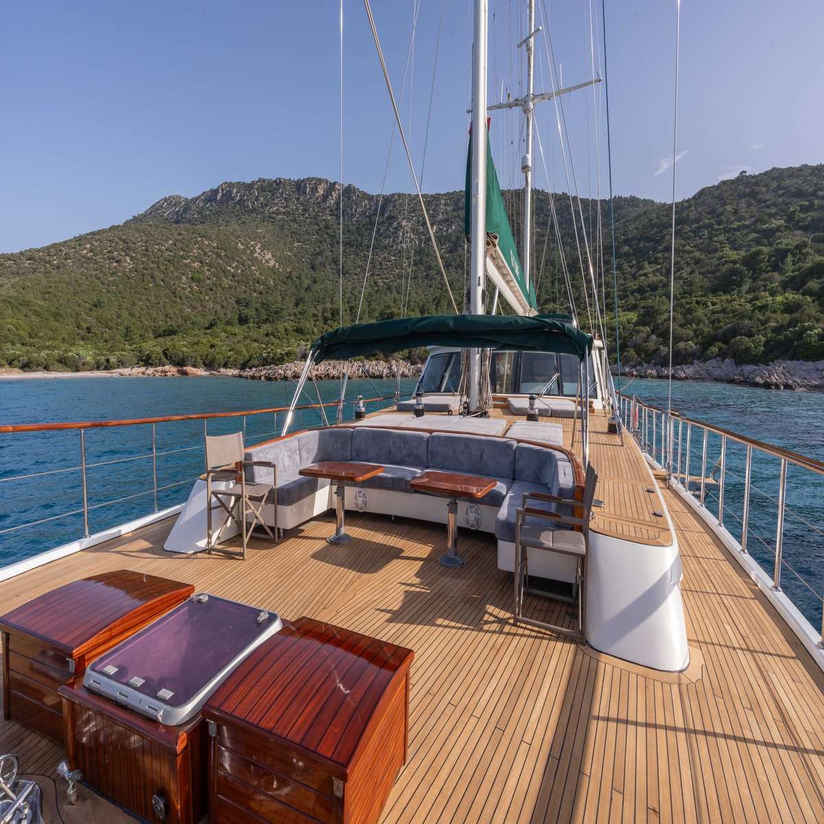 yacht-548799