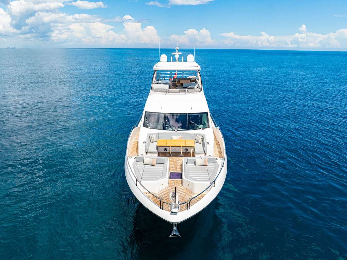 yacht-548536