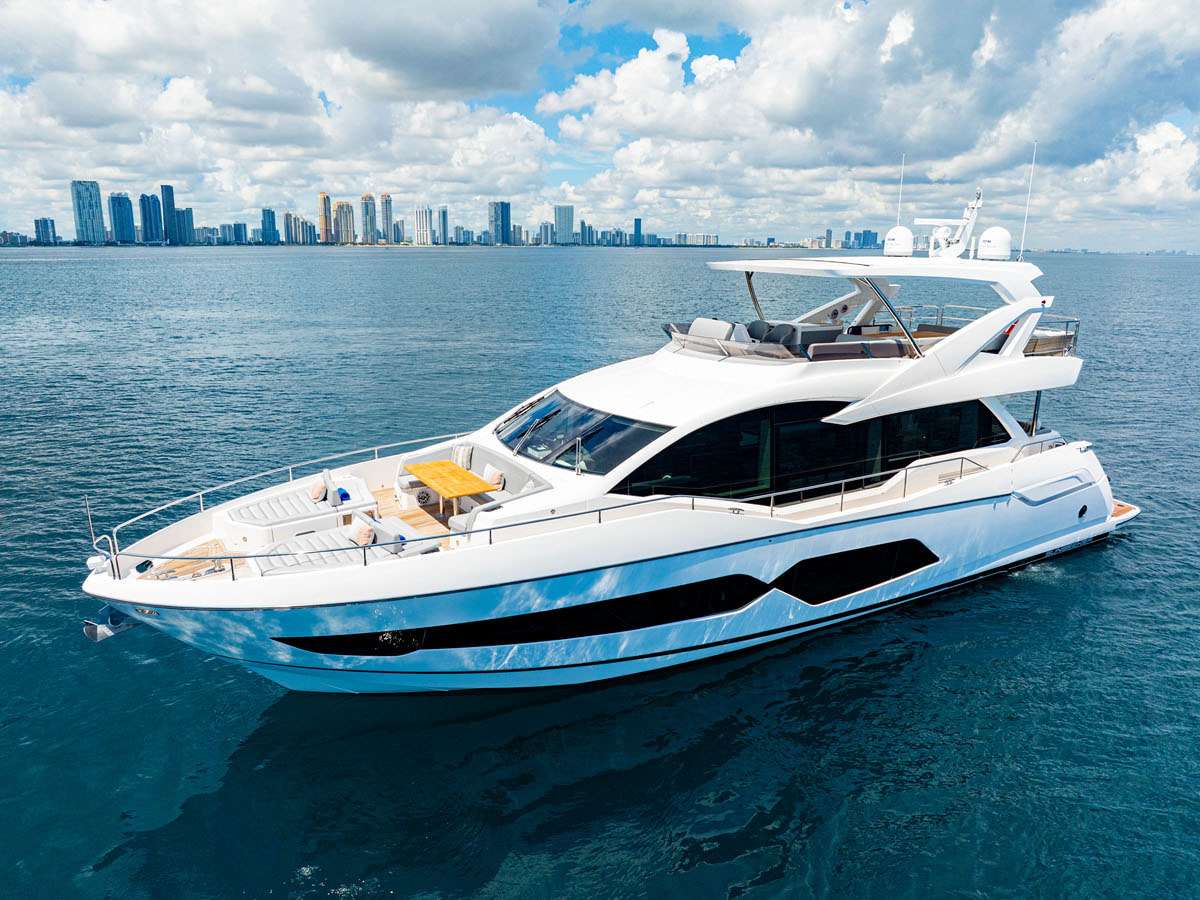 yacht-548526