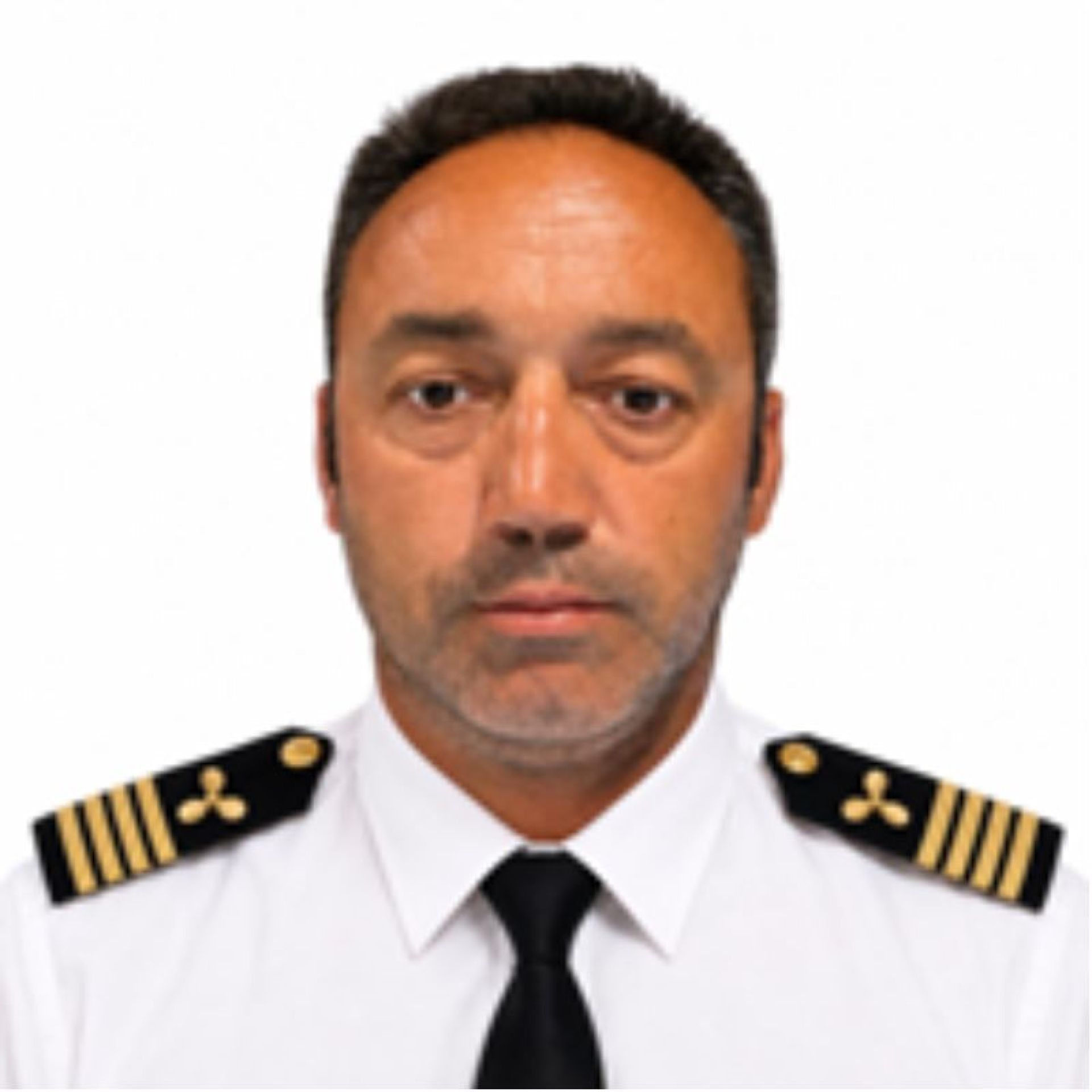 crew-1889134