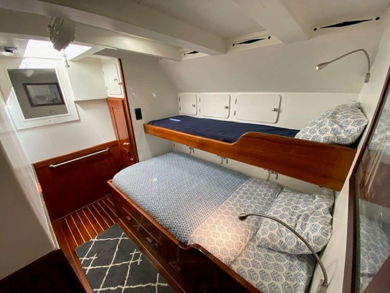 yacht-70995