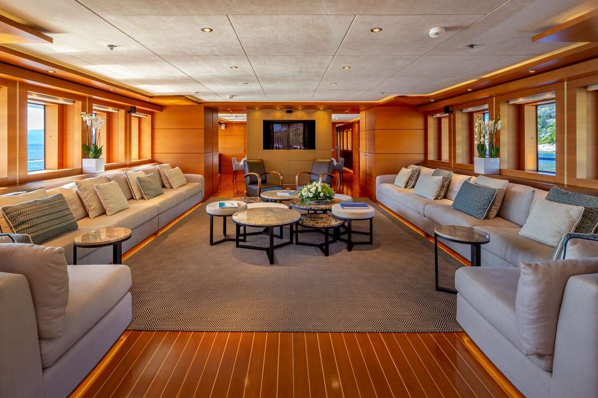 yacht-72419
