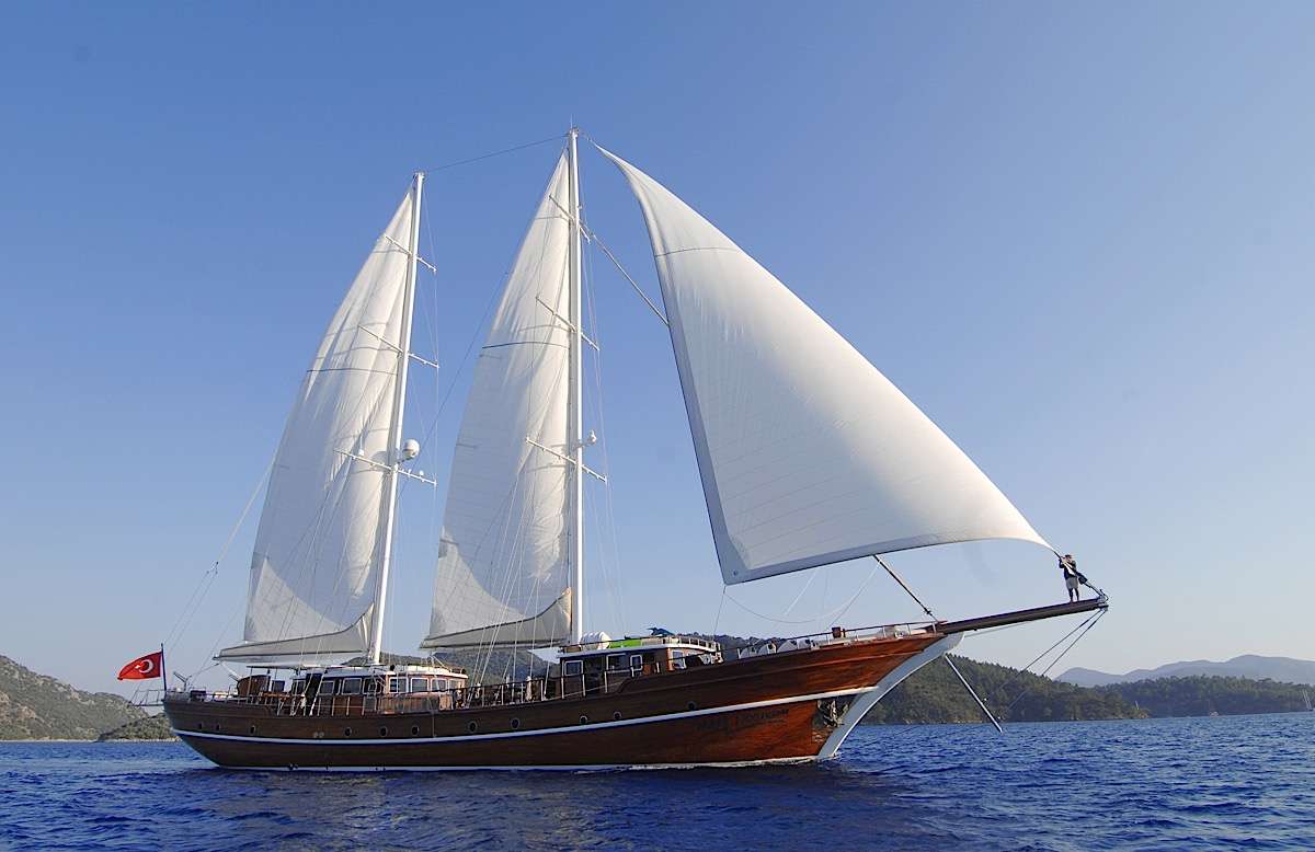 yacht-73947