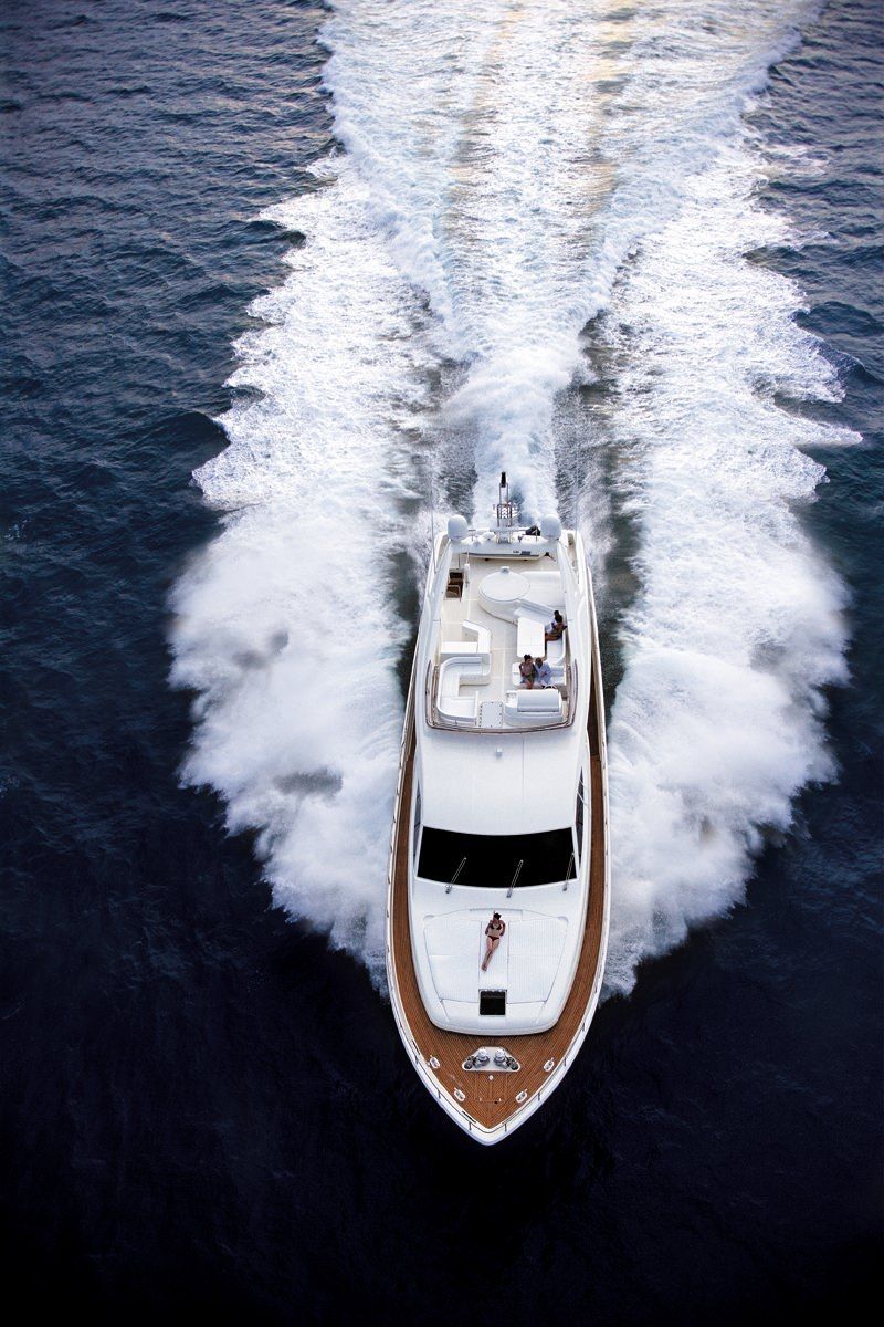 yacht-76273