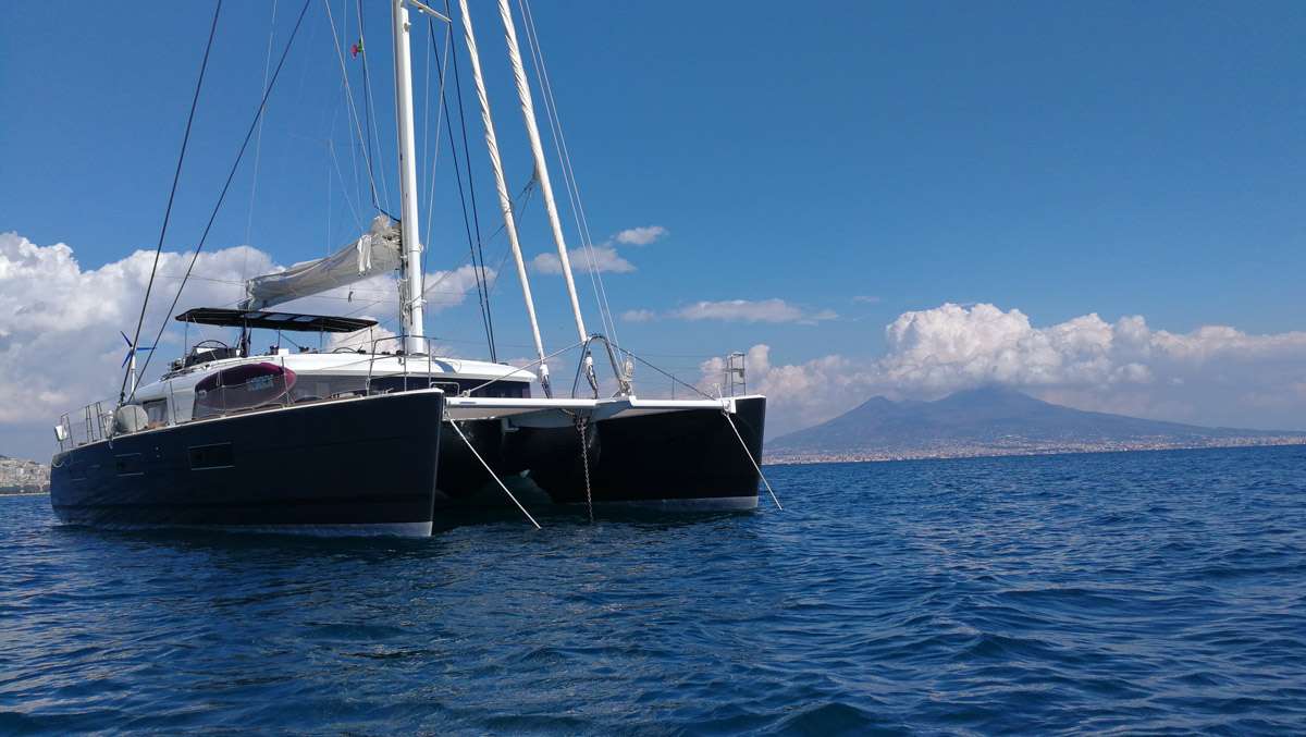 yacht-76561