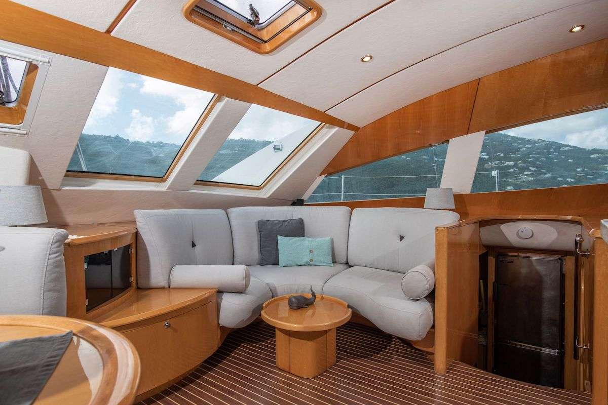 yacht-76933