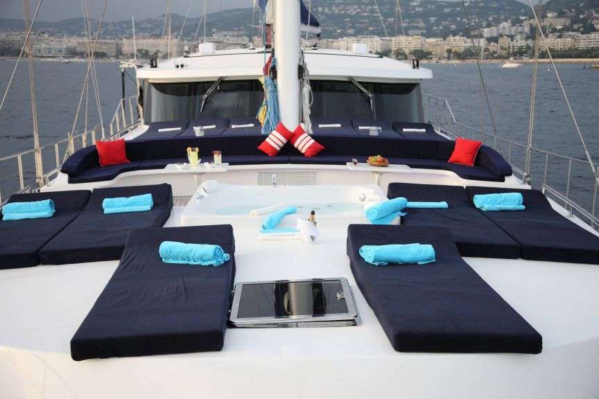 yacht-80238