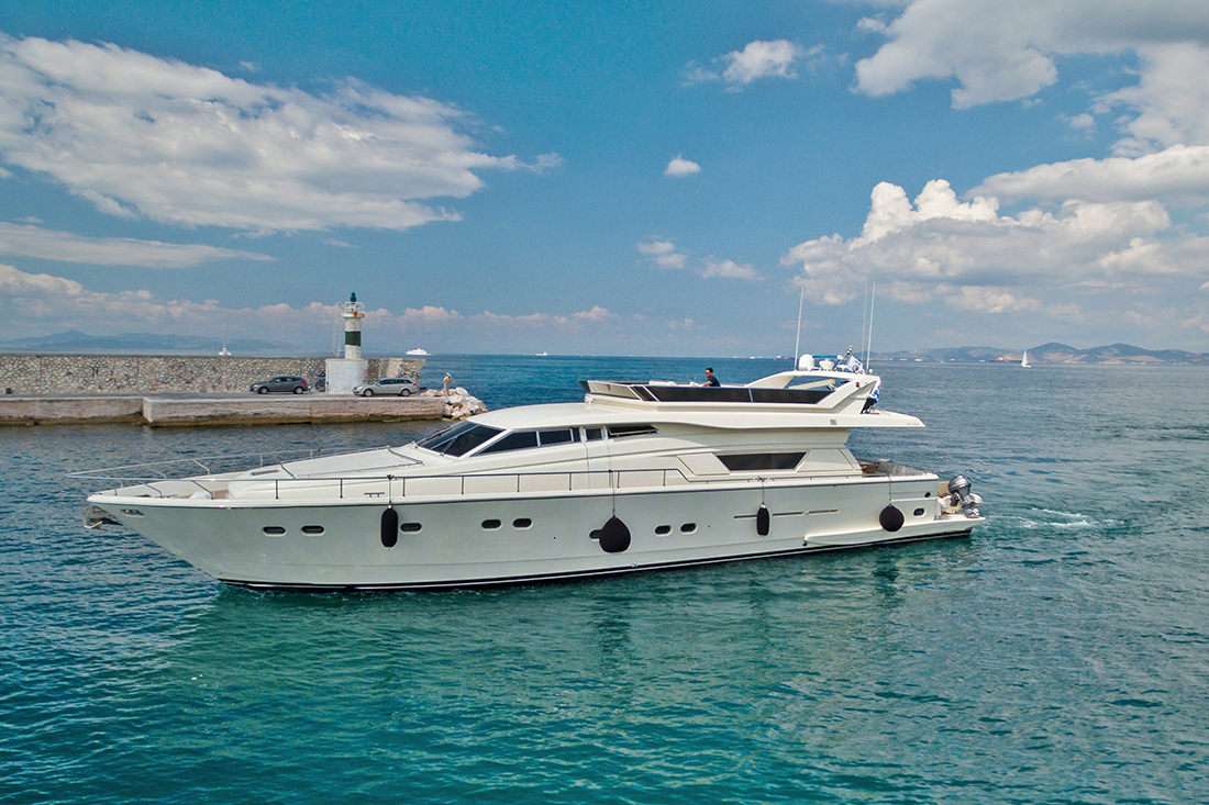 yacht-81003