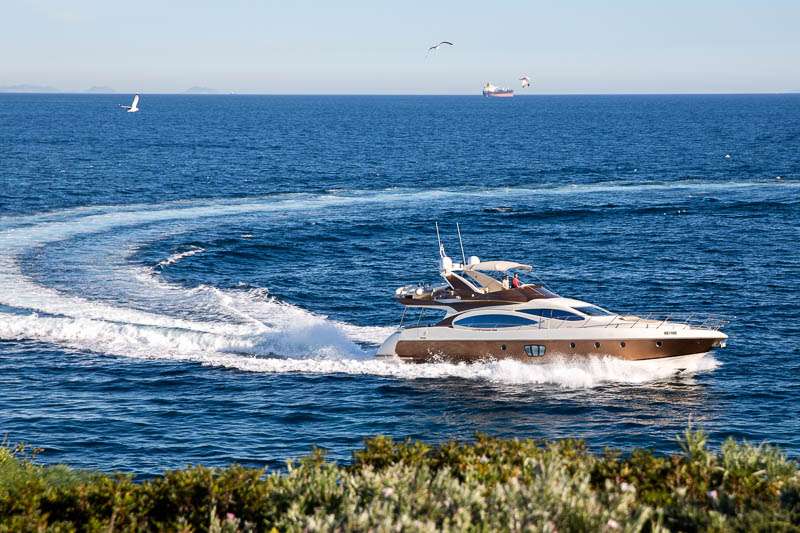 yacht-87665