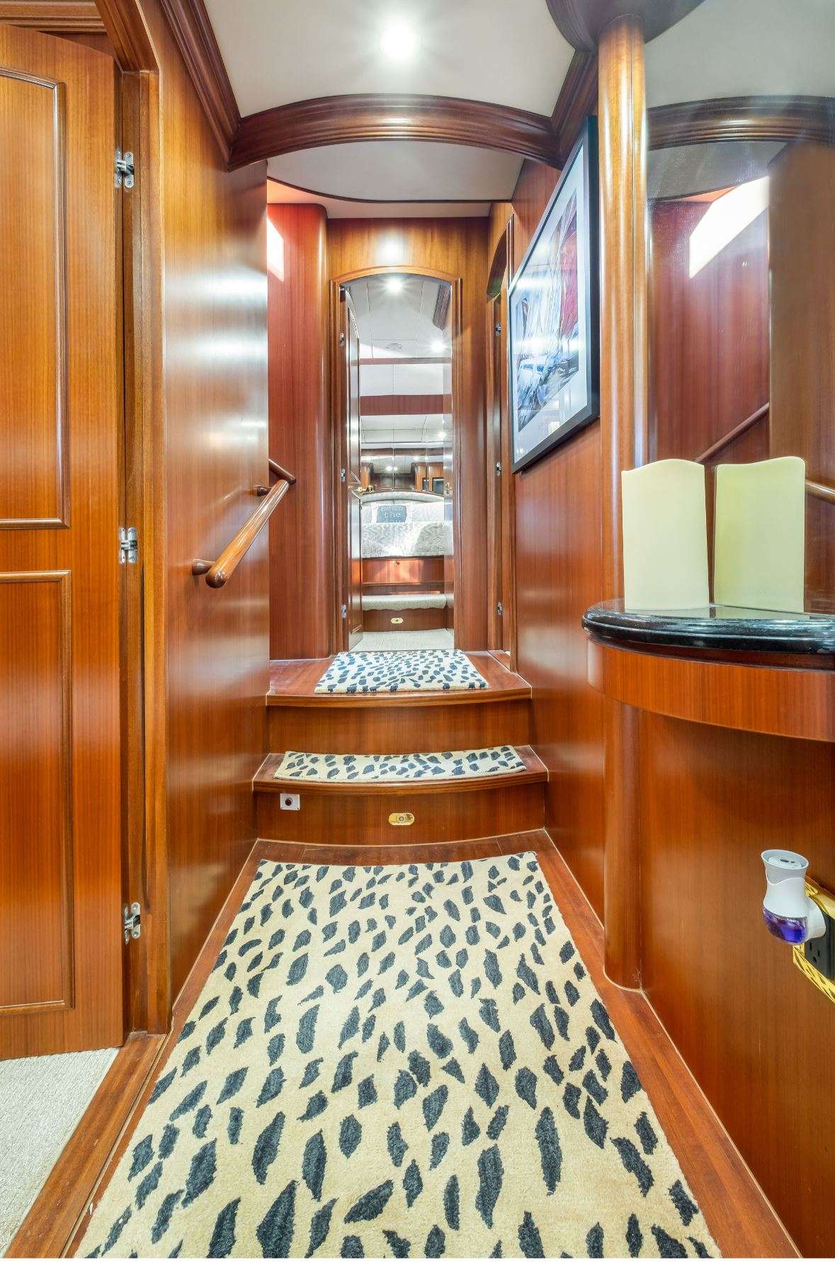 yacht-87876