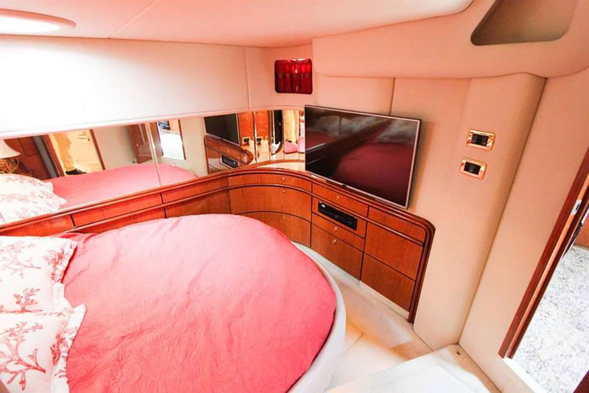 yacht-89502