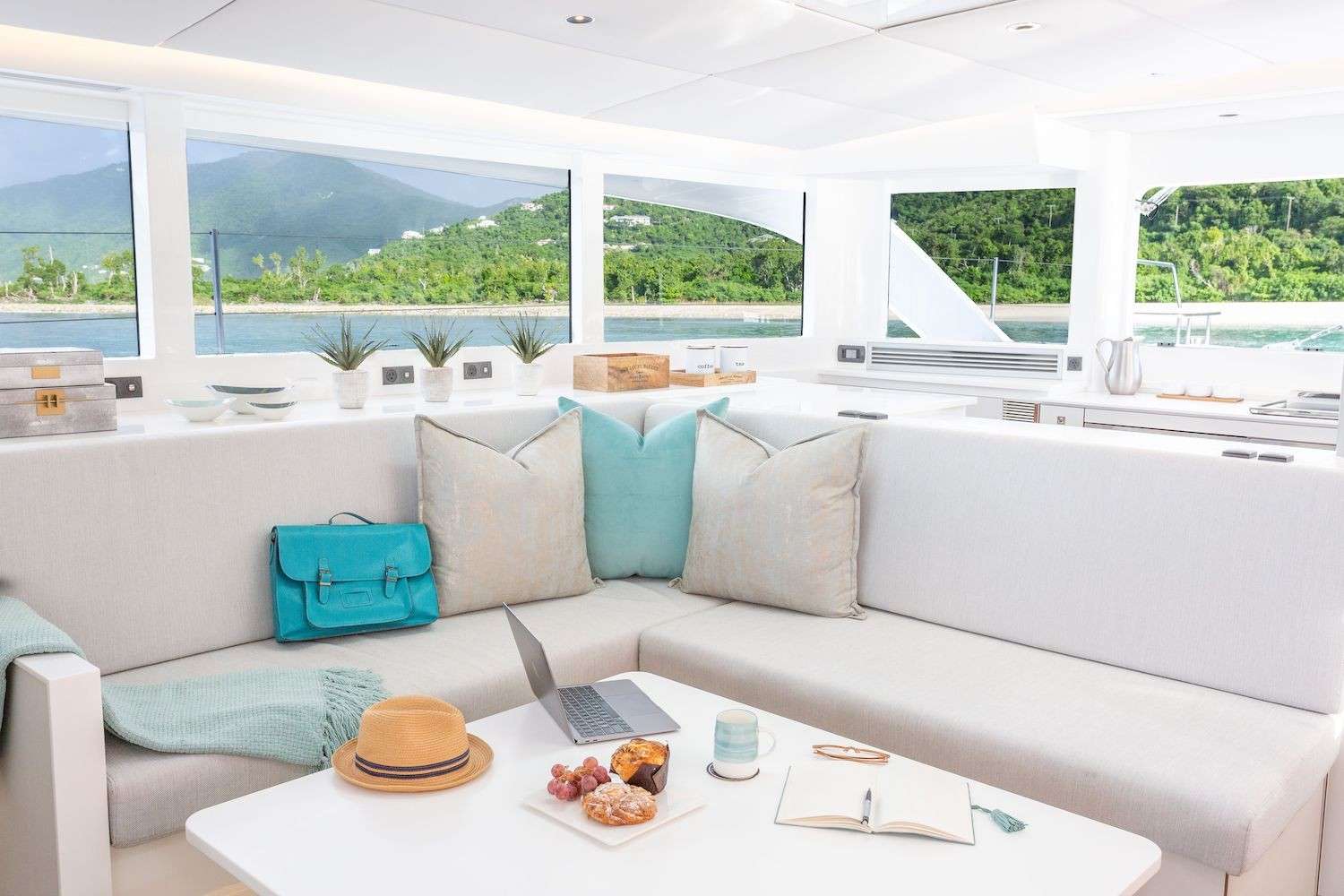 yacht-93462
