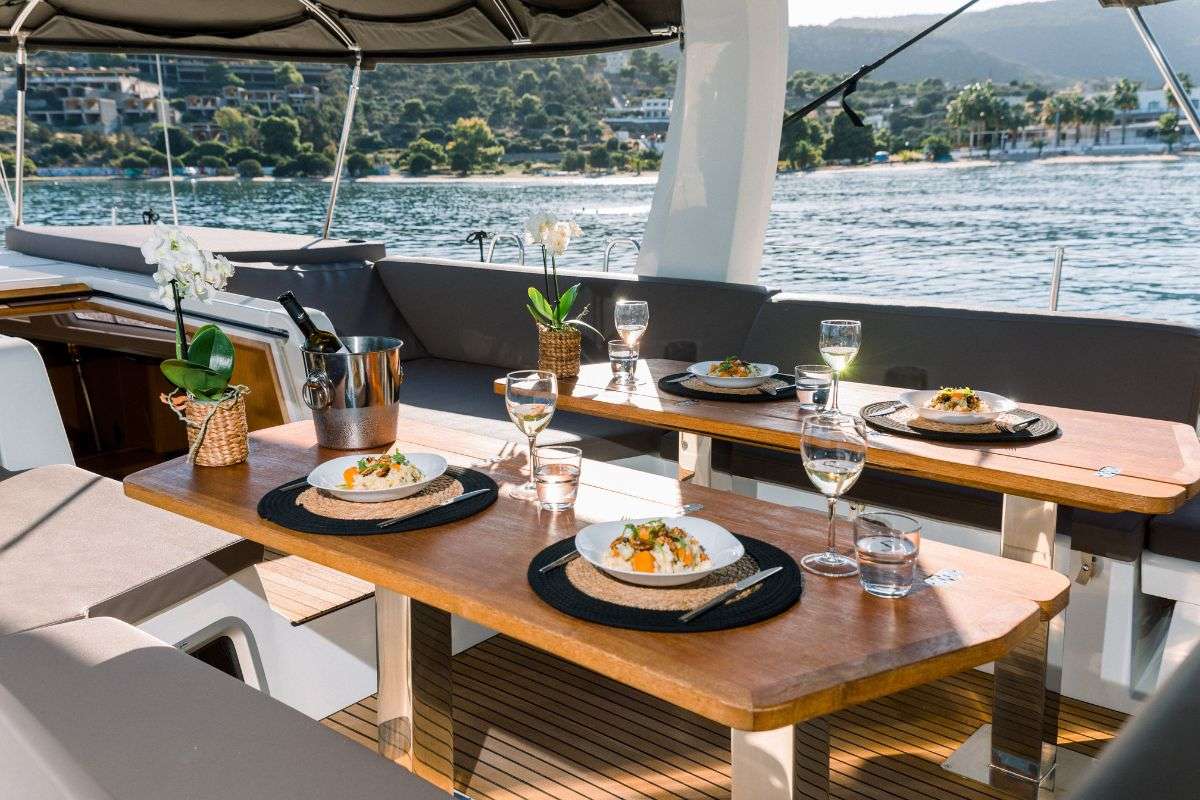 yacht-150505