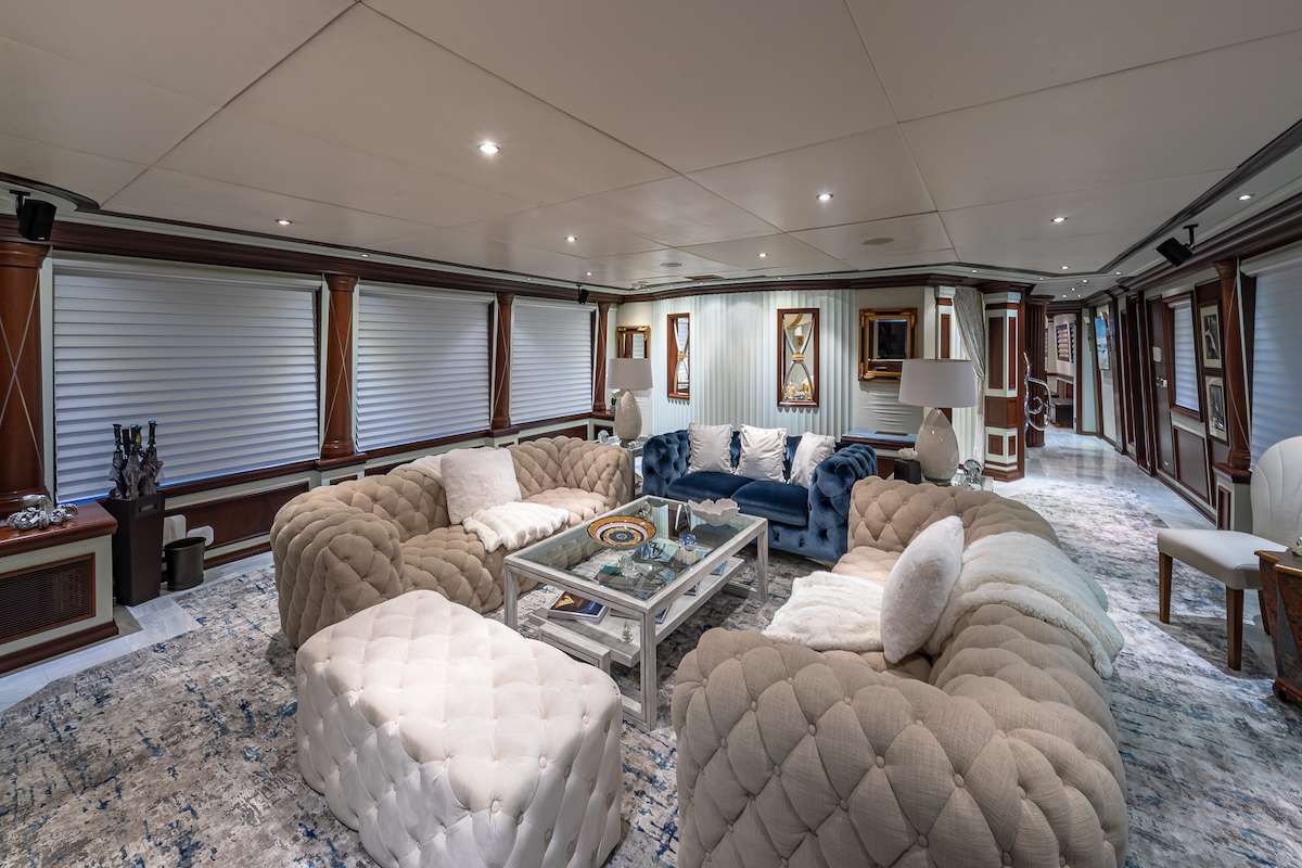 yacht-103957