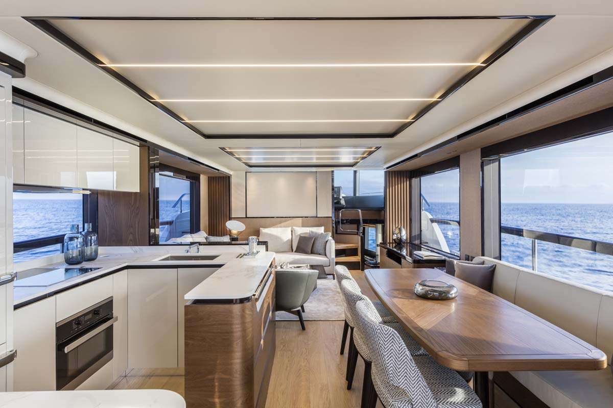 yacht-106902