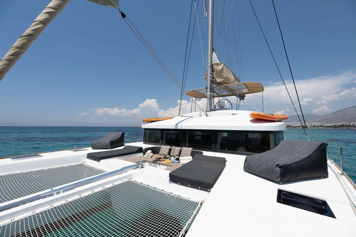 yacht-108438