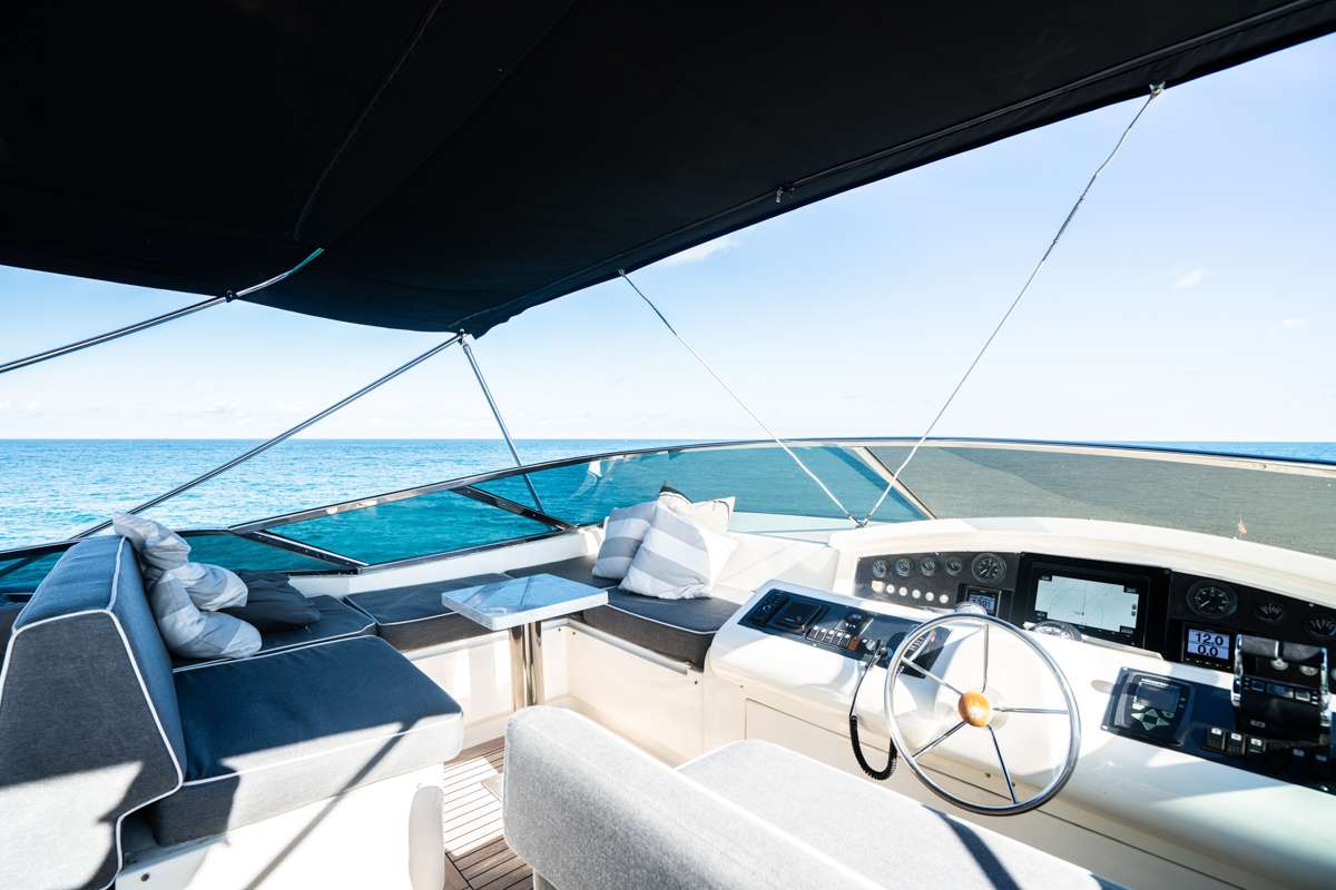 yacht-108803