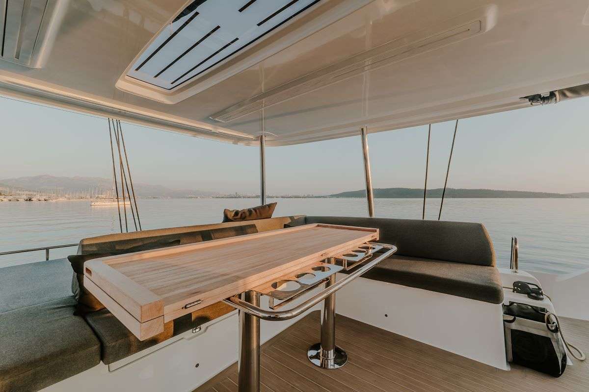 yacht-520835