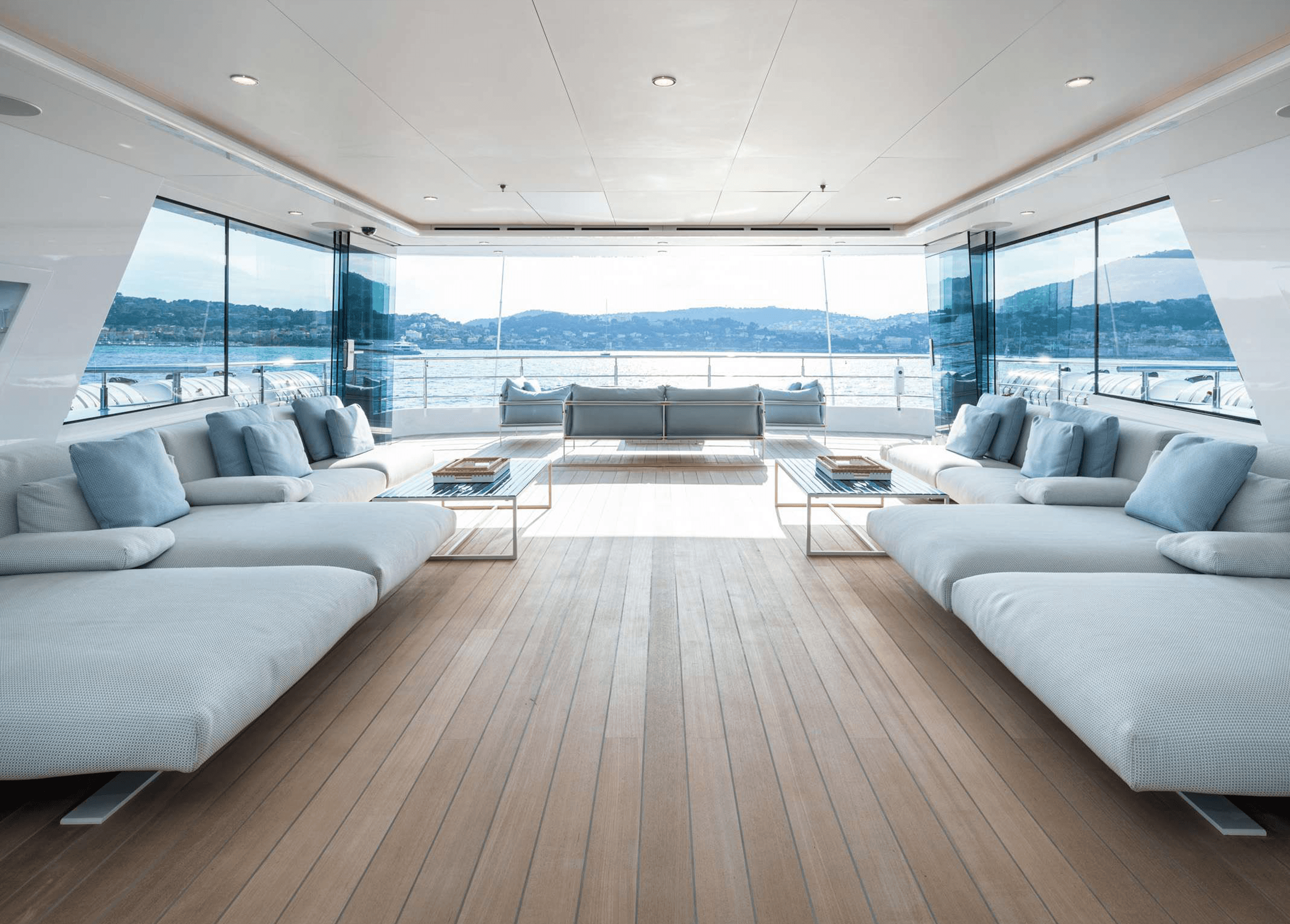 Coral Ocean Yacht Indoor.png