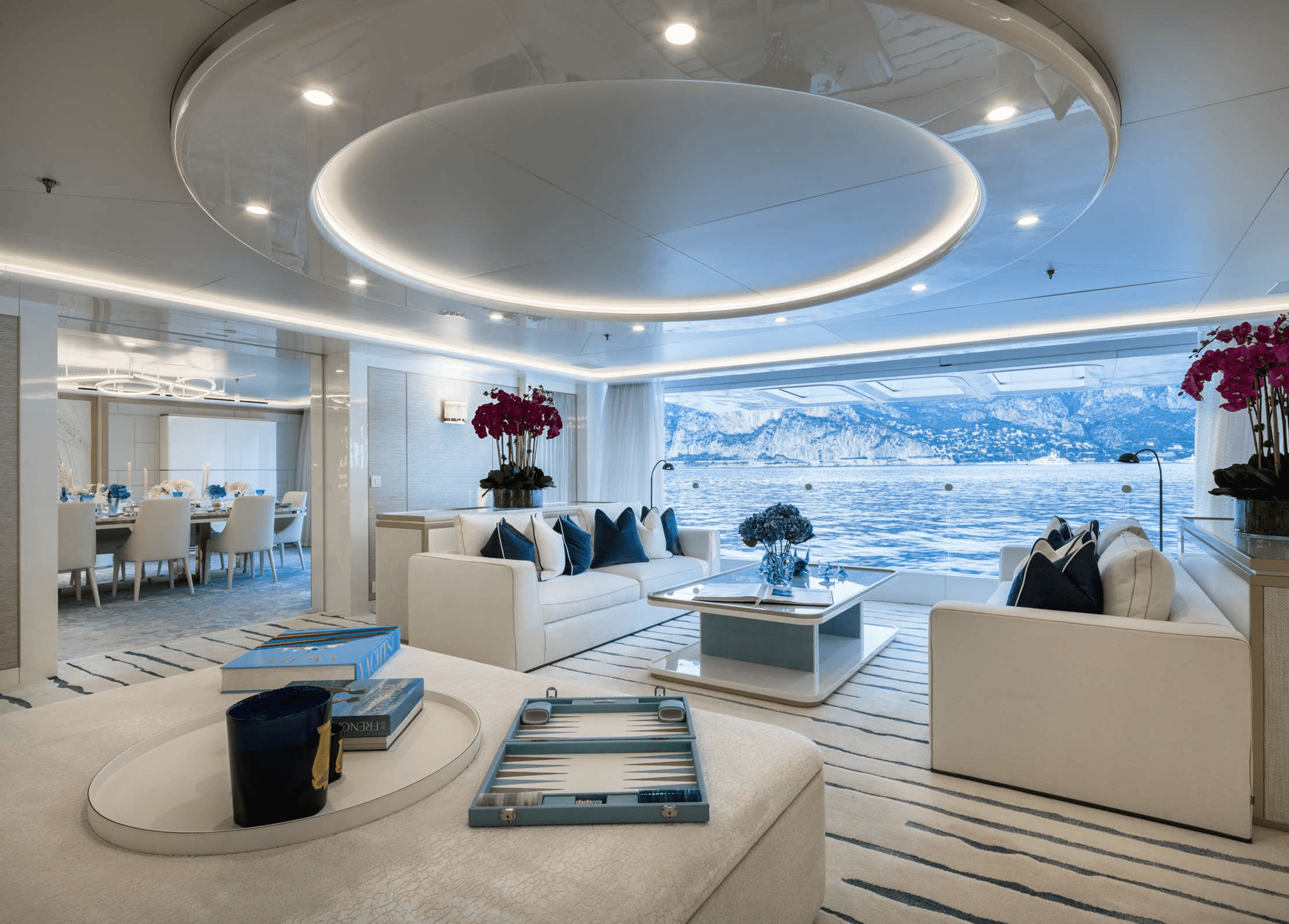 Coral Ocean Yacht Salon.png