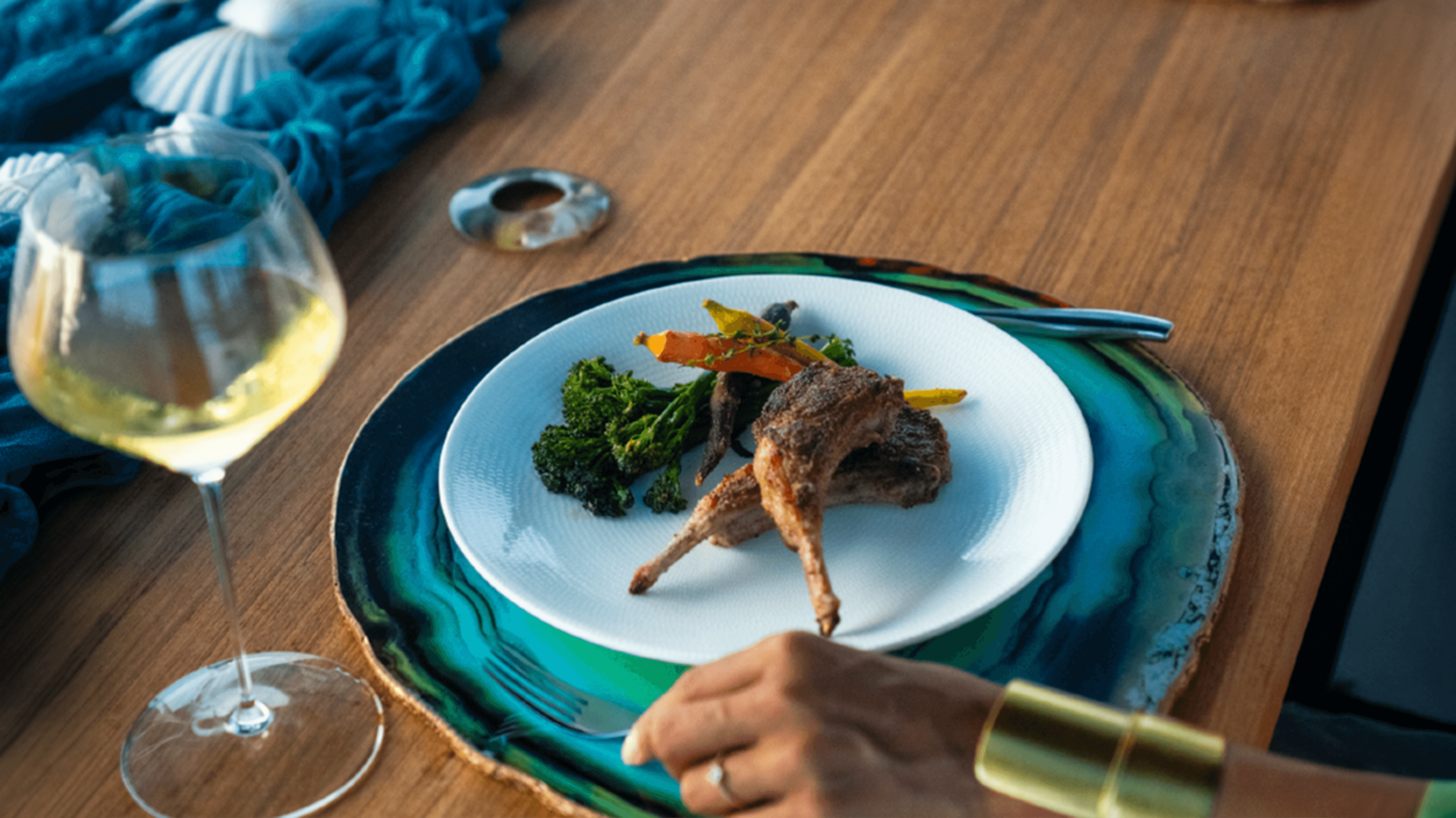 Duck menu onboard Maria Therese.png