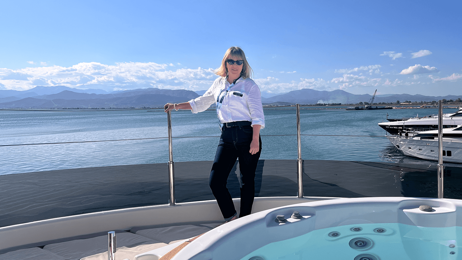 Lucy Cooper - Ritzy Yachts.png