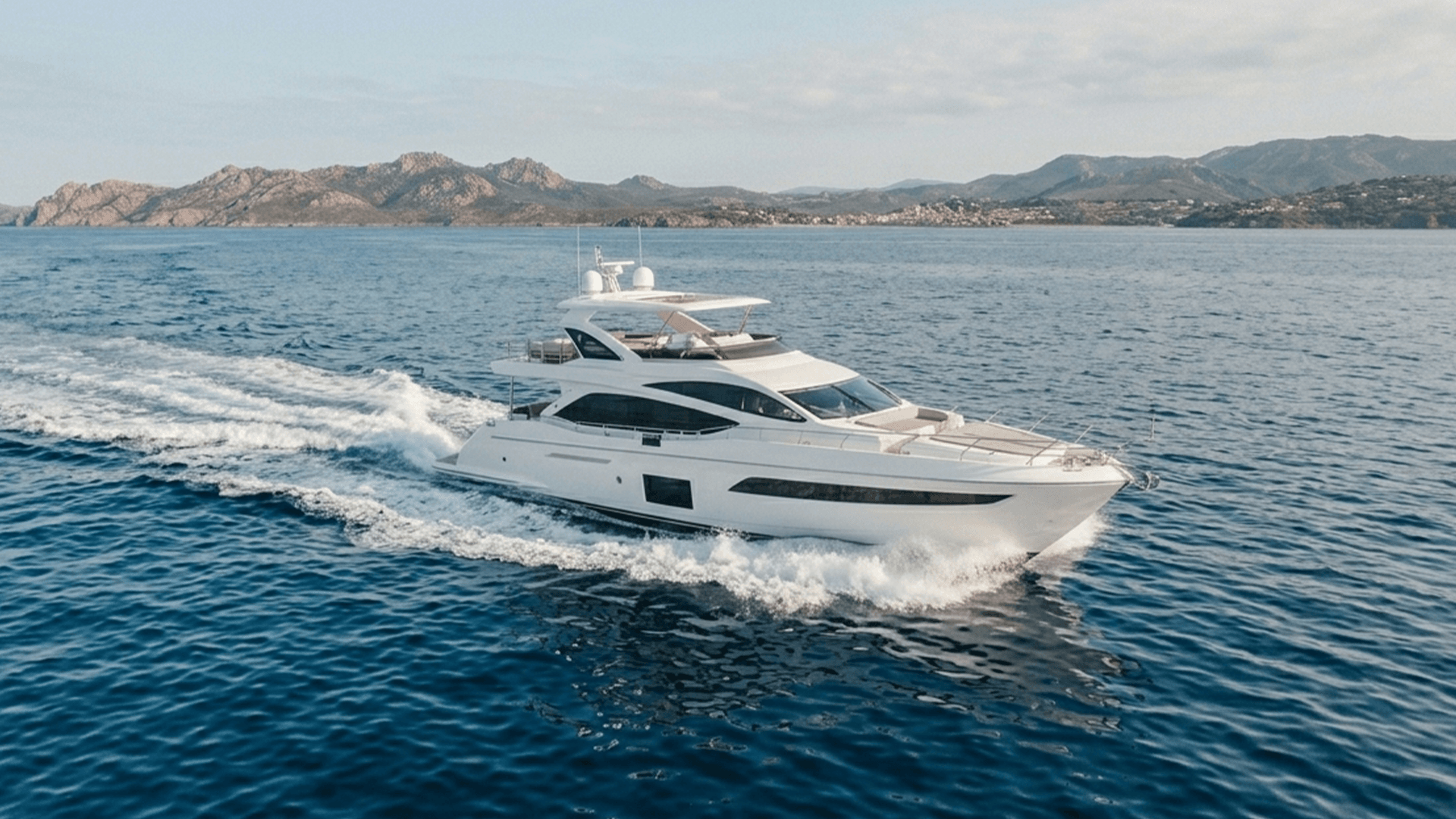 Motor Yacht - Ritzy Yachts