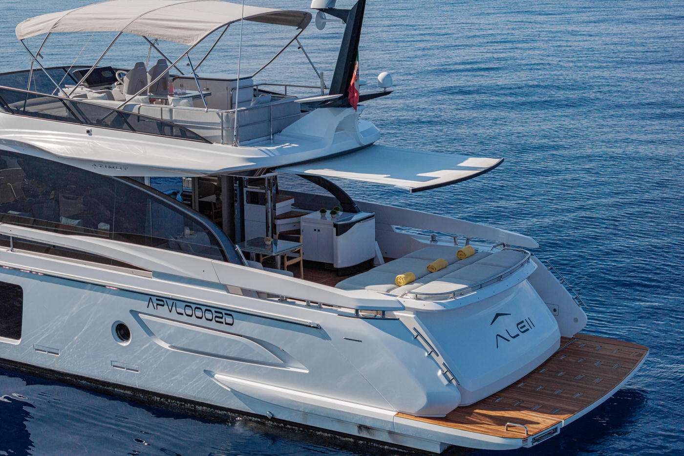yacht-550410
