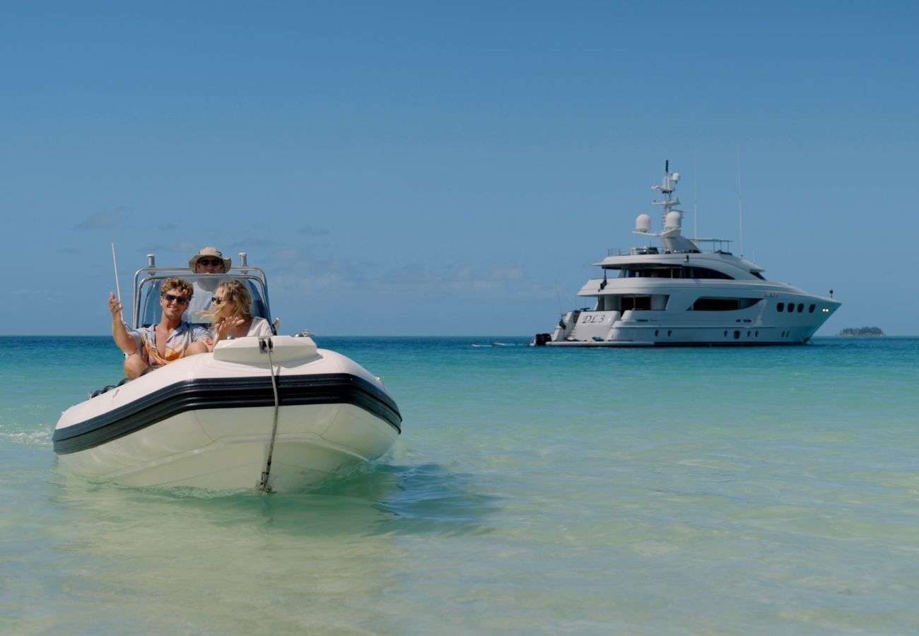 yacht-549831