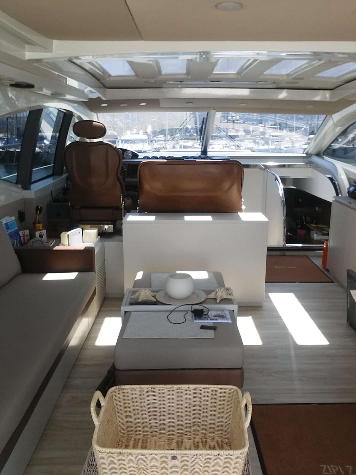 yacht-595324
