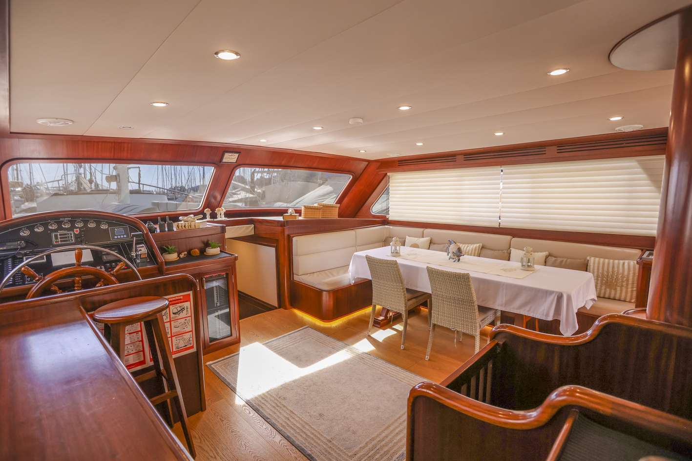 yacht-585046