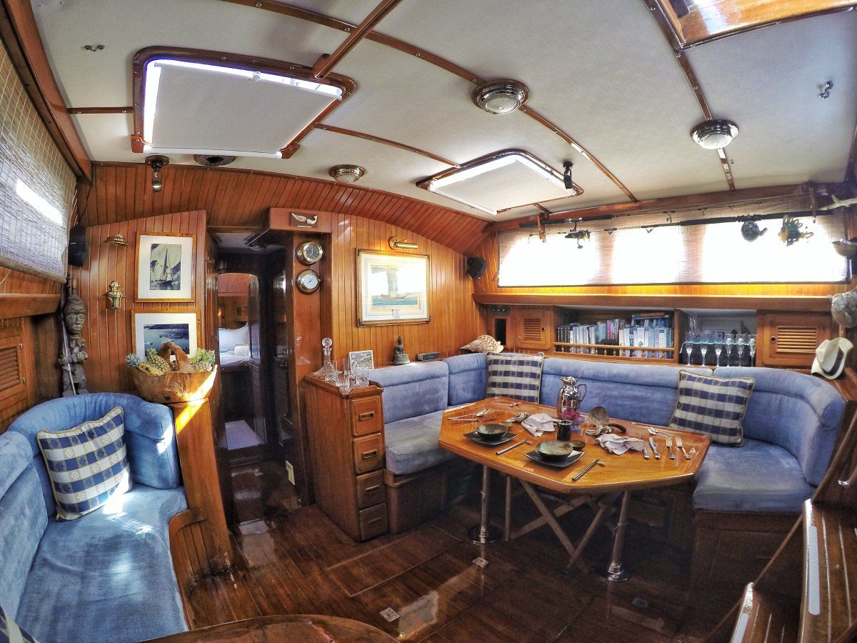 yacht-568637