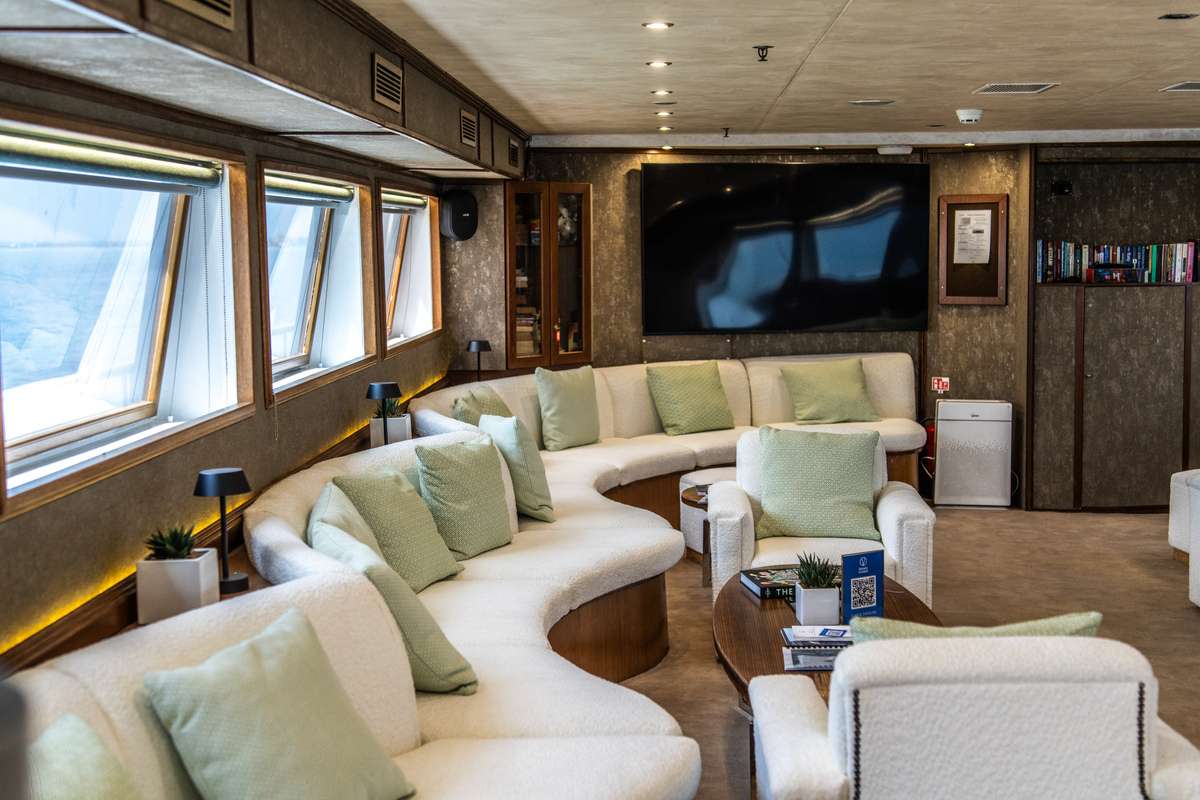 yacht-597325