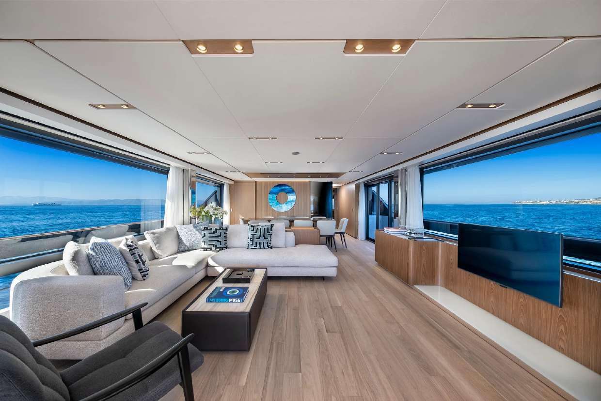 yacht-589313