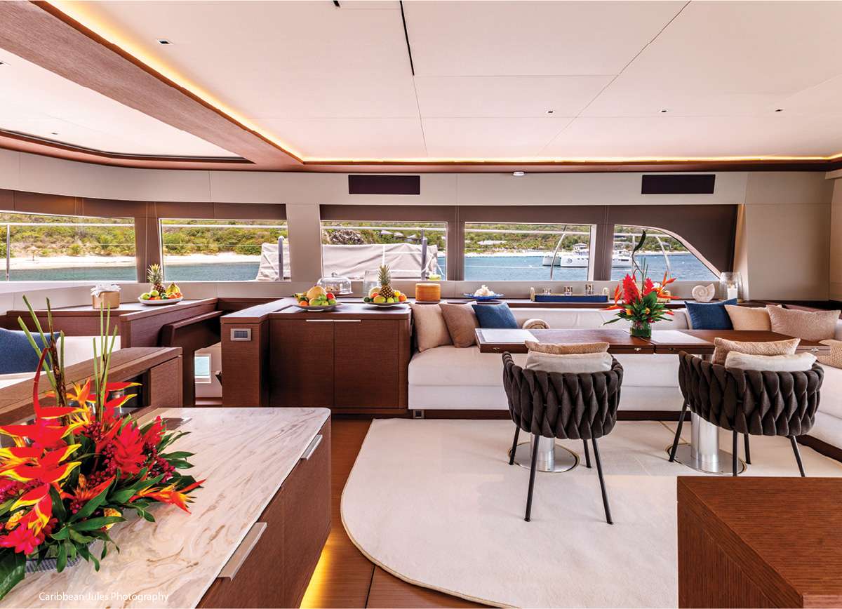 yacht-579859