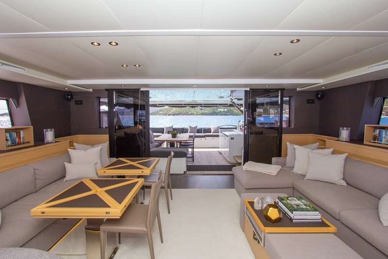 yacht-564599