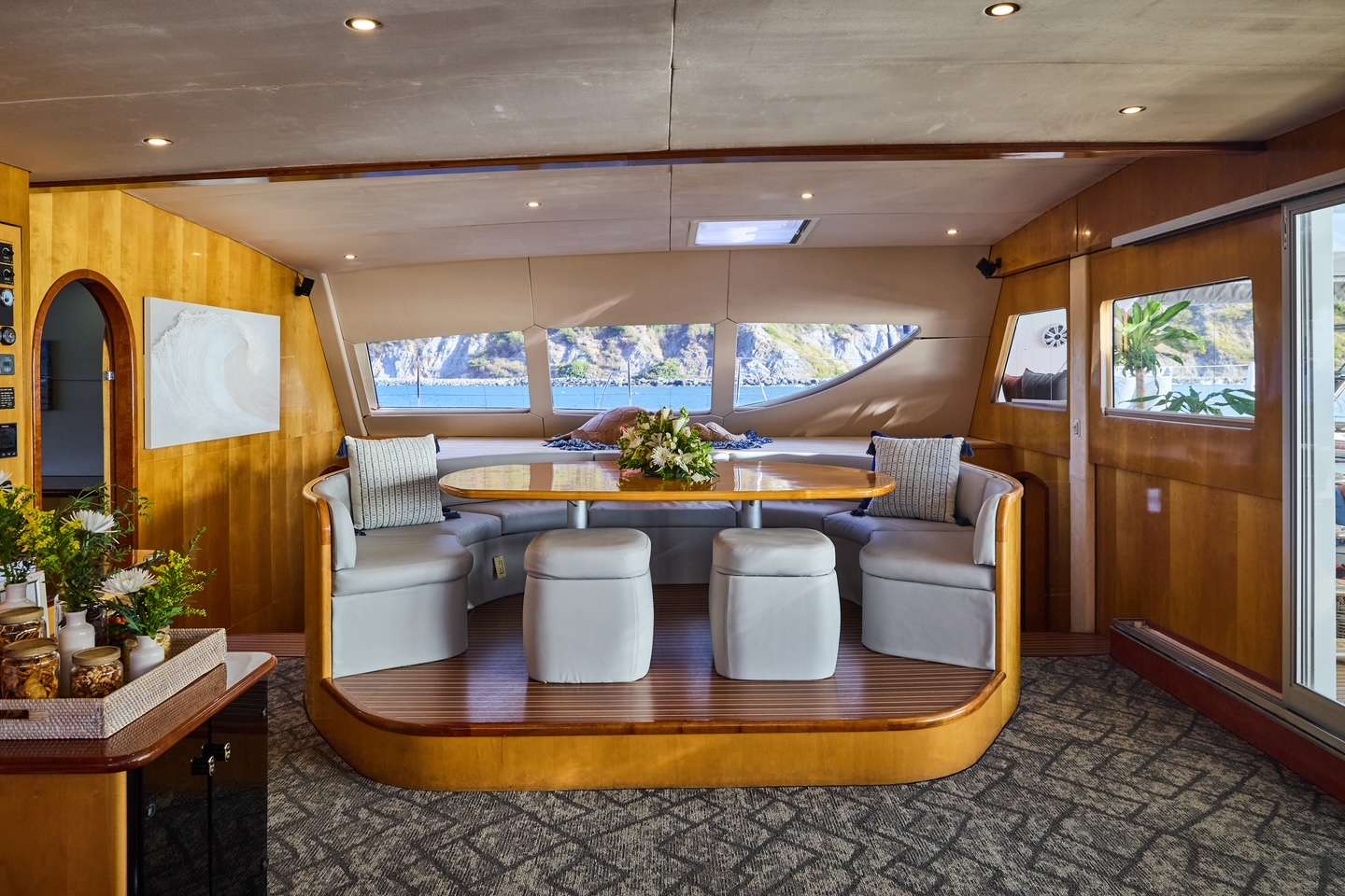 yacht-568597