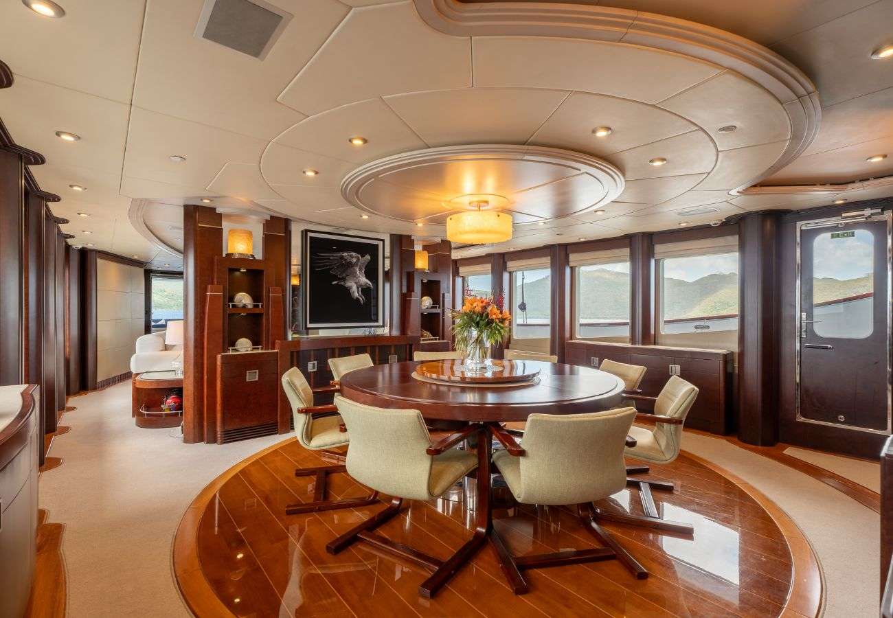 yacht-549845