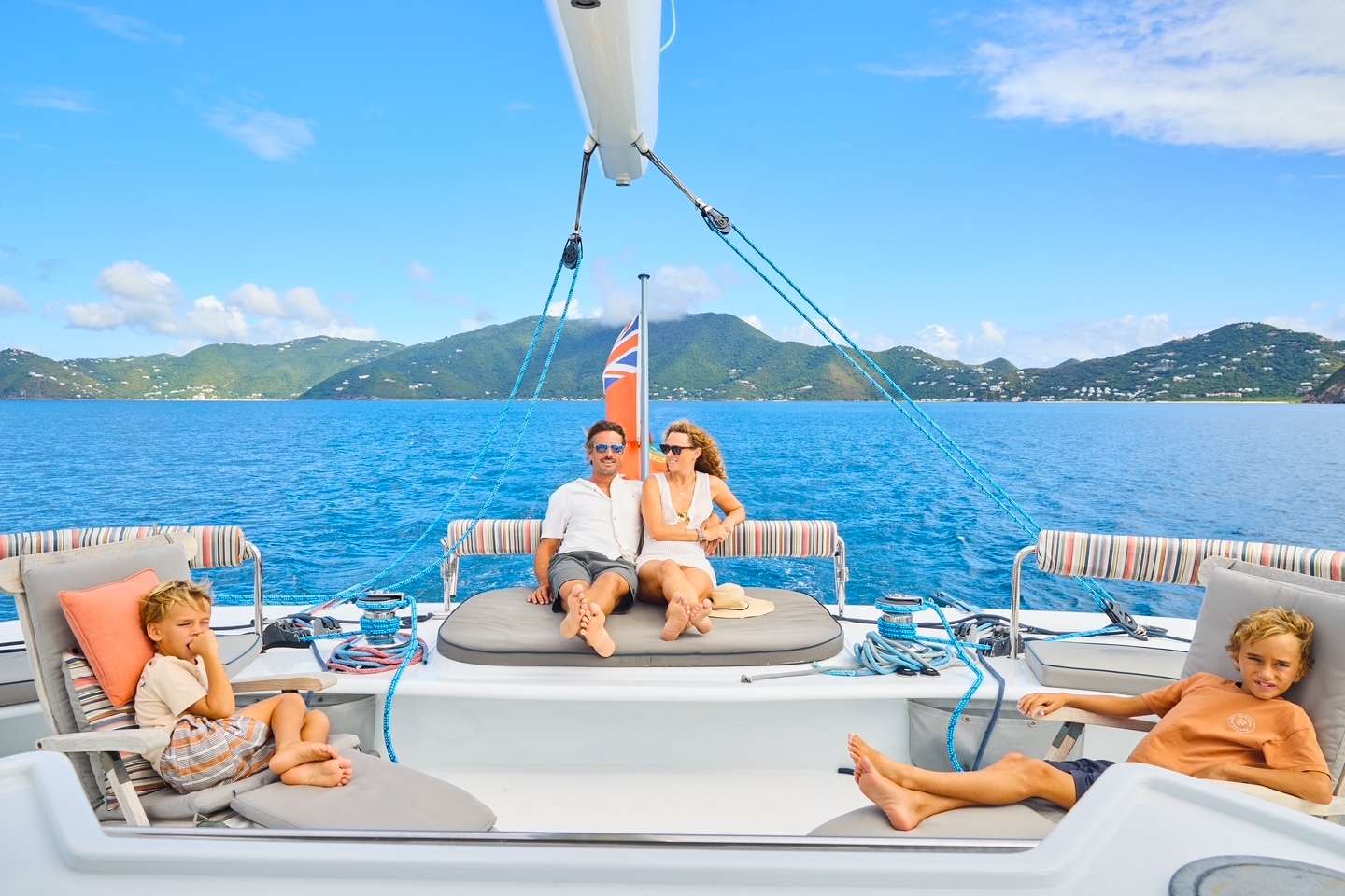 yacht-568594