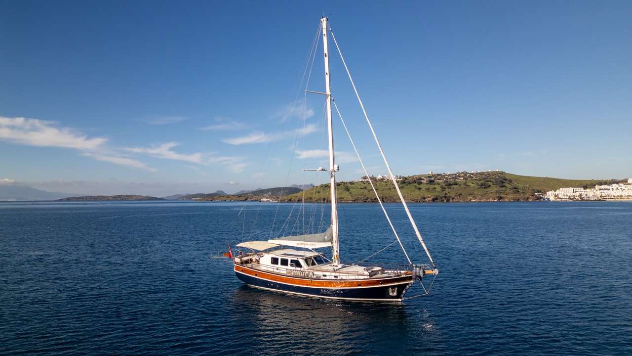 yacht-597276