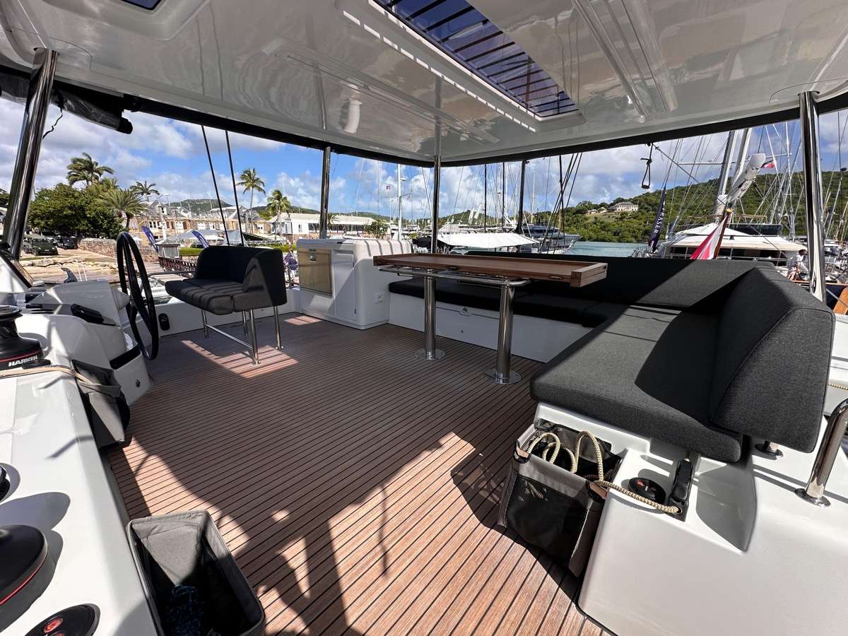 yacht-603701