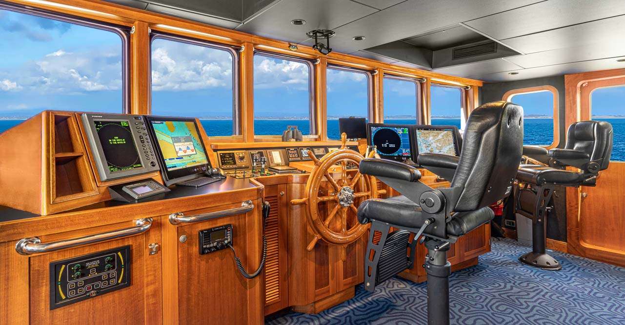 yacht-600869