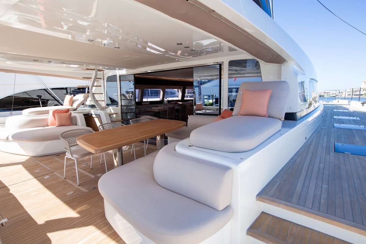 yacht-577352