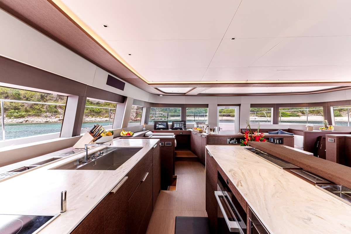 yacht-579860